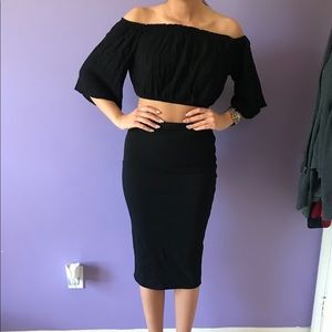 Black pencil skirt